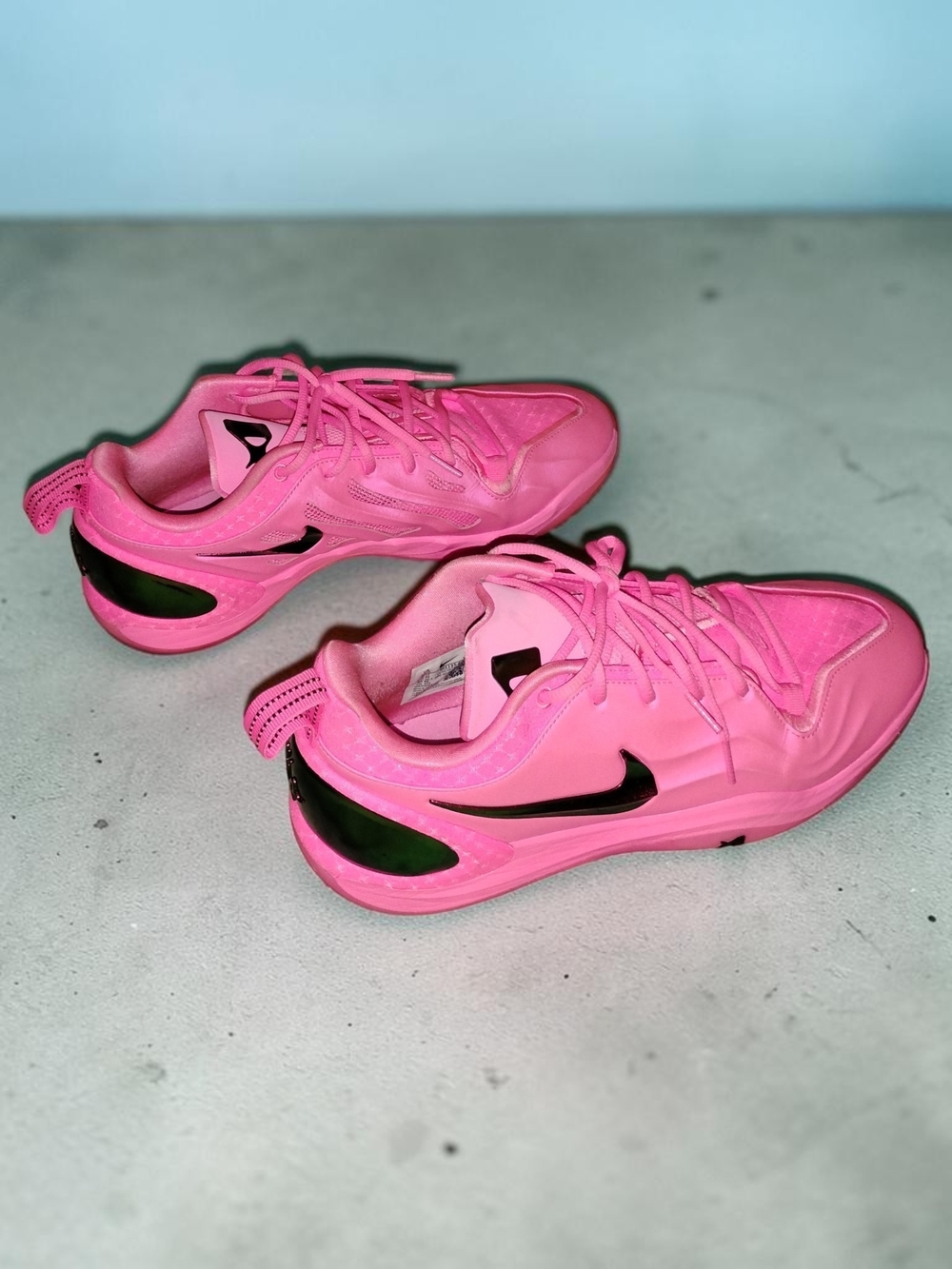 Nike A’Two “A’Pink Shoe” A’ja Wilson Basketball Sneakers – Men's Size 13.5 EUC